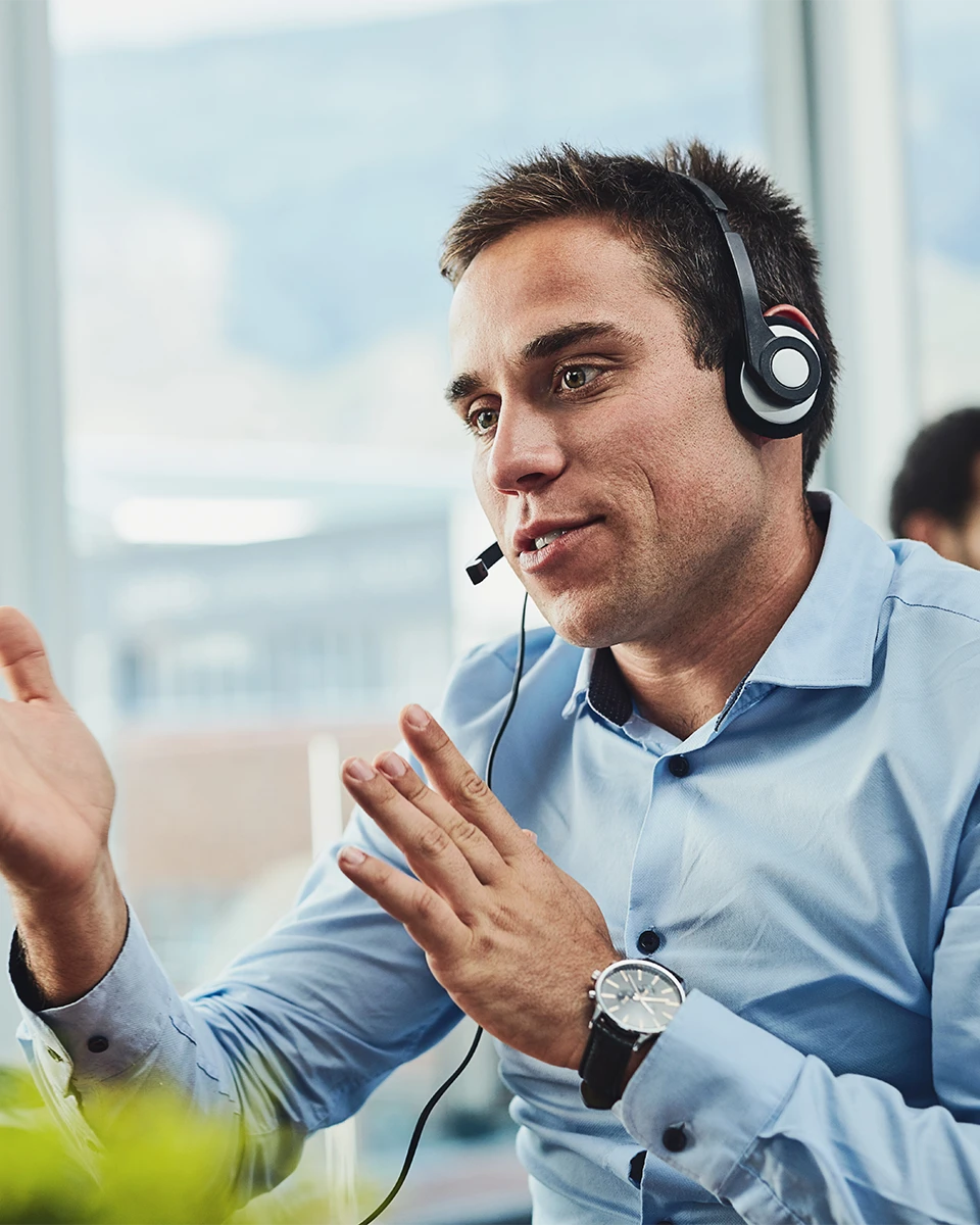construction company it help desk construction company it help desk team member